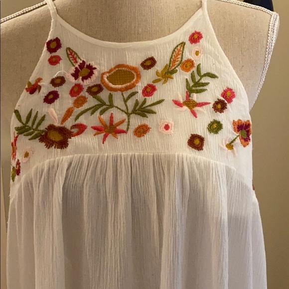 Top - Picture 2 of 4